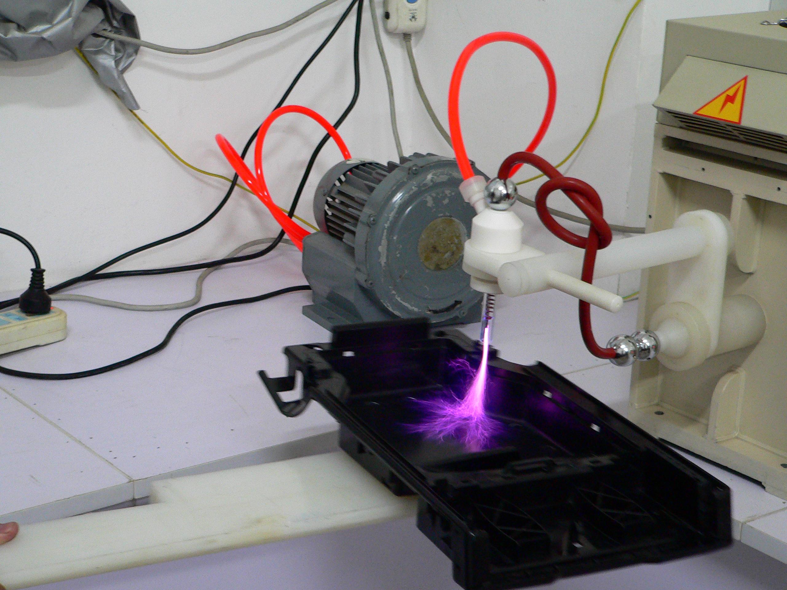 大氣射頻等離子處理設(shè)備