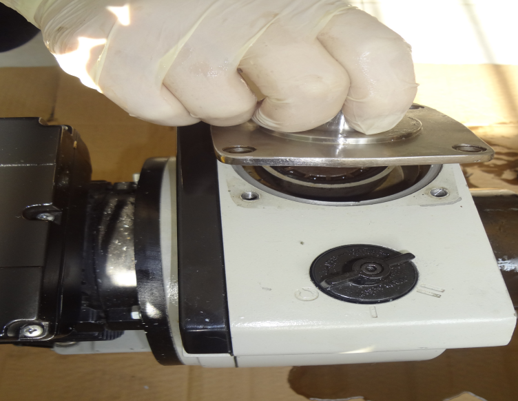 拆解真空泵止逆閥-普樂斯等離子清洗機