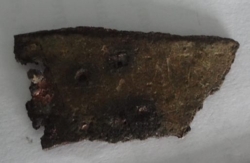 等離子處理后的青銅器樣件-普樂斯等離子清洗機(jī)