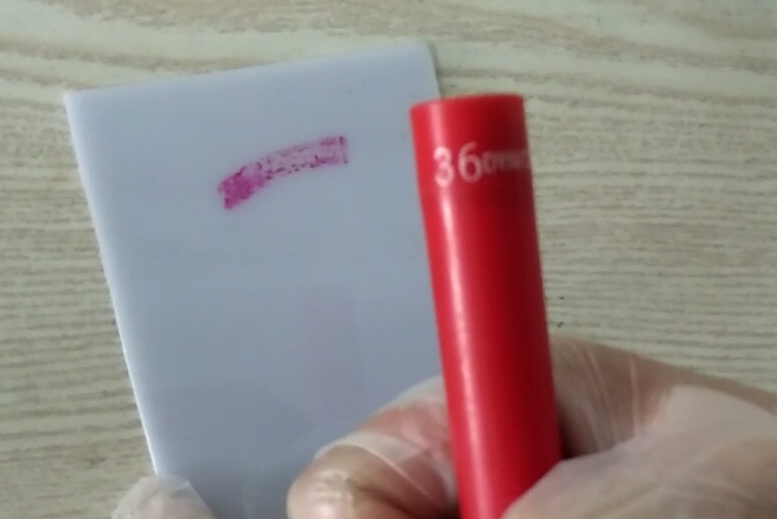 等離子表面處理前的達(dá)因筆測試-普樂斯等離子清洗機