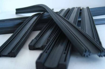 等離子清洗機(jī)處理汽車密封條-普樂(lè)斯等離子