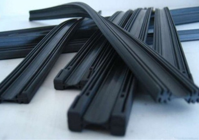 你必須要看的！等離子表面處理設(shè)備的十大應(yīng)用領(lǐng)域-普樂斯