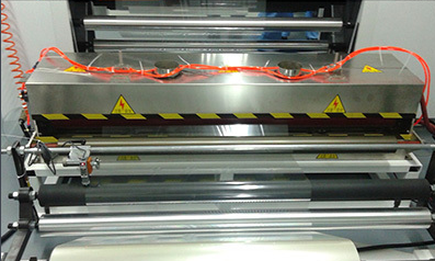 薄膜材料預(yù)處理所用電暈處理設(shè)備-普樂斯等離子清洗機