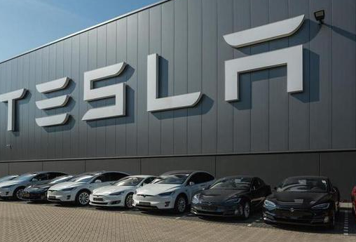 特斯拉中國將把用戶數(shù)據(jù)和認(rèn)證服務(wù)將遷至中國-普樂斯等離子清洗機(jī)