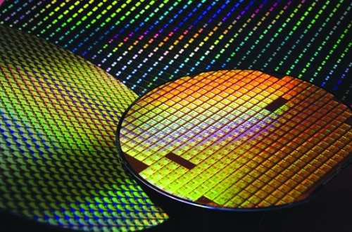 三星將為高通代工其驍龍4系5G芯片-普樂斯等離子清洗機