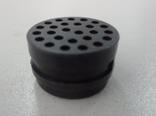 圖2-普樂(lè)斯等離子清洗機(jī)所處理的航天航空連接器底座樣品